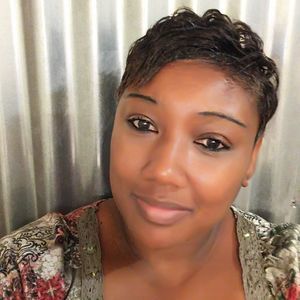 Meet your Posher, Tina